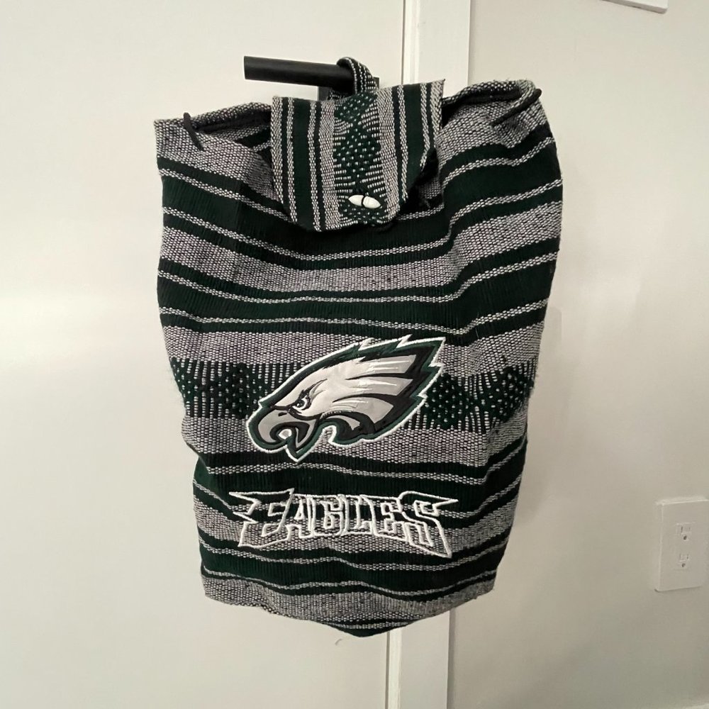 Philadelphia Eagles BoHo Fabric Drawstring Backpack - Picture 2 of 3